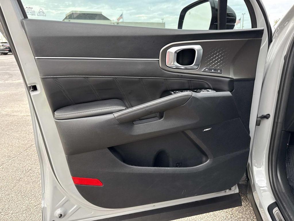 used 2023 Kia Sorento car, priced at $32,973