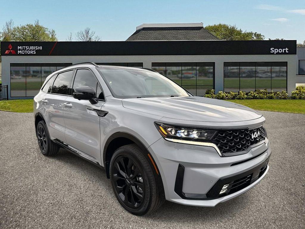 used 2023 Kia Sorento car, priced at $31,488