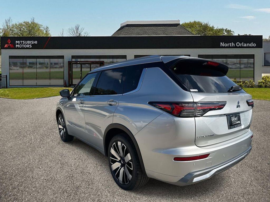 new 2025 Mitsubishi Outlander car, priced at $33,200