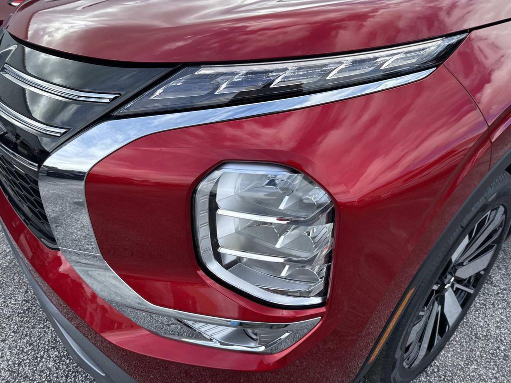 new 2025 Mitsubishi Outlander car, priced at $36,565