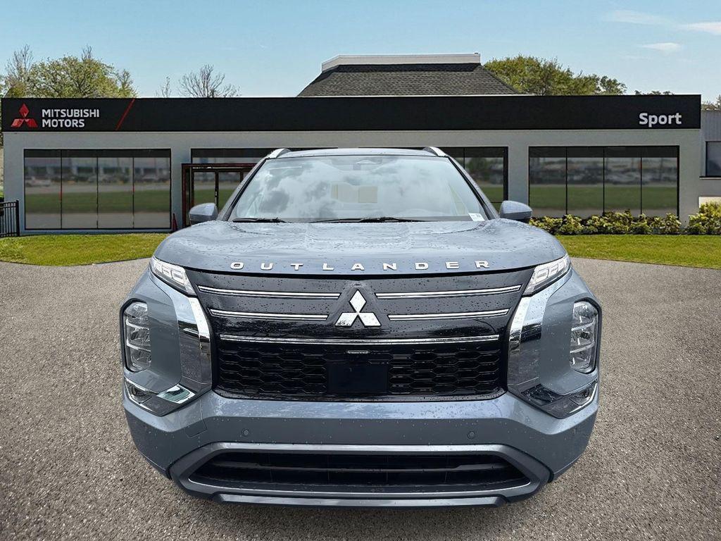 new 2025 Mitsubishi Outlander car, priced at $44,945