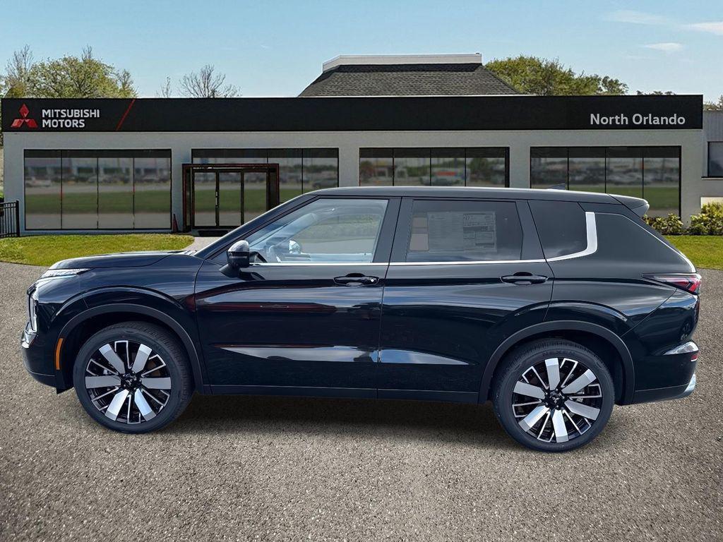 new 2025 Mitsubishi Outlander car, priced at $39,765