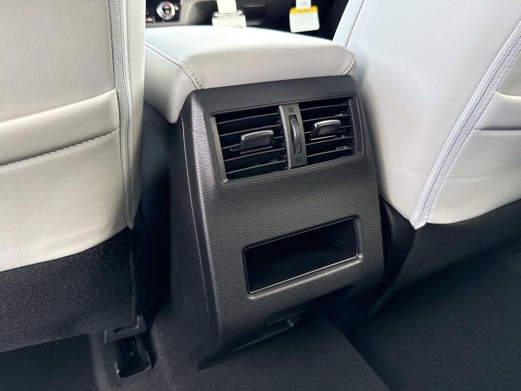 new 2025 Mitsubishi Outlander car, priced at $39,765