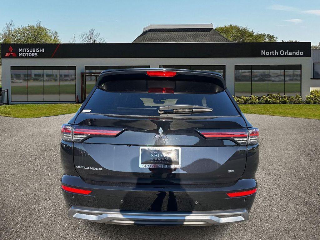 new 2025 Mitsubishi Outlander car, priced at $39,445