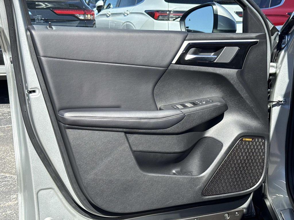 new 2026 Mitsubishi Outlander car, priced at $35,380