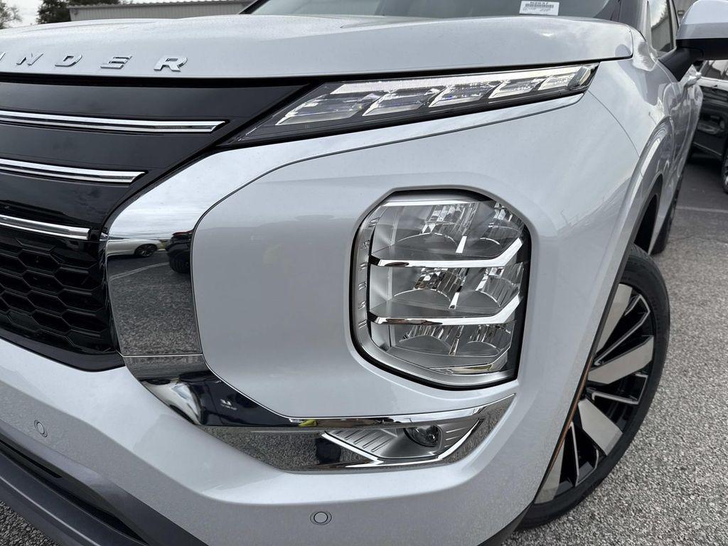 new 2026 Mitsubishi Outlander car, priced at $32,775