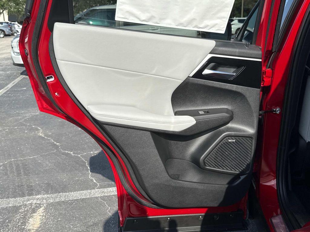 new 2025 Mitsubishi Outlander car, priced at $38,840