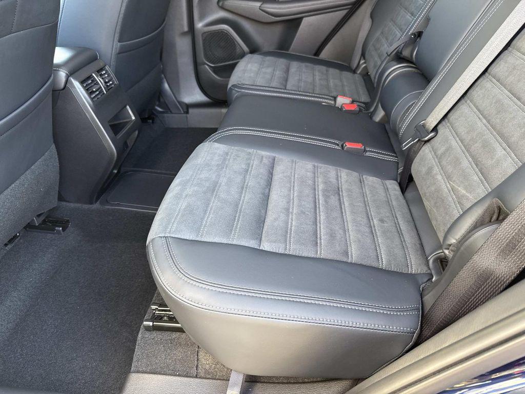 new 2025 Mitsubishi Outlander PHEV car, priced at $48,200