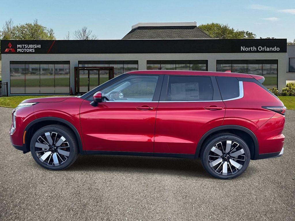 new 2025 Mitsubishi Outlander car, priced at $39,900