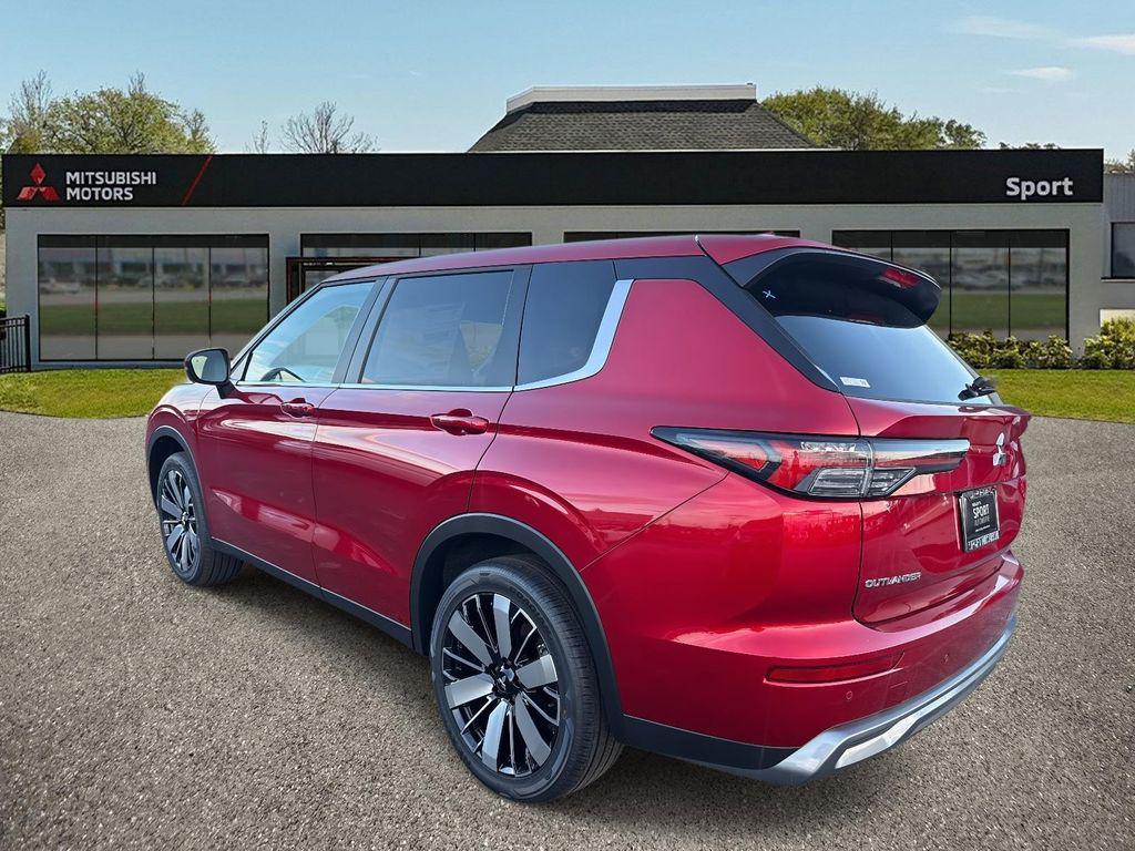 new 2025 Mitsubishi Outlander car, priced at $31,900
