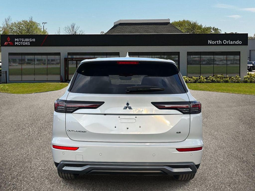 new 2026 Mitsubishi Outlander car, priced at $36,010