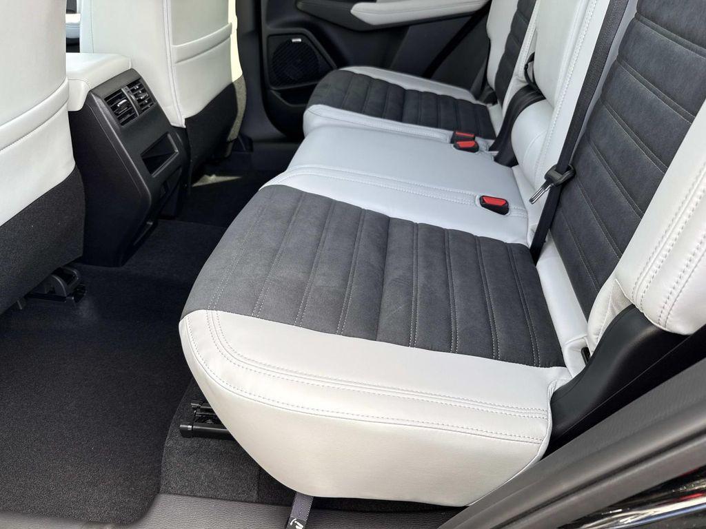 new 2025 Mitsubishi Outlander car, priced at $36,840