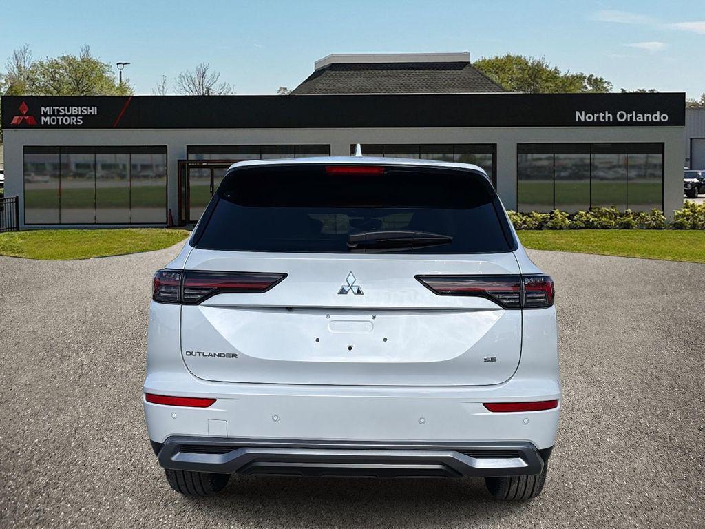 new 2026 Mitsubishi Outlander car, priced at $32,775