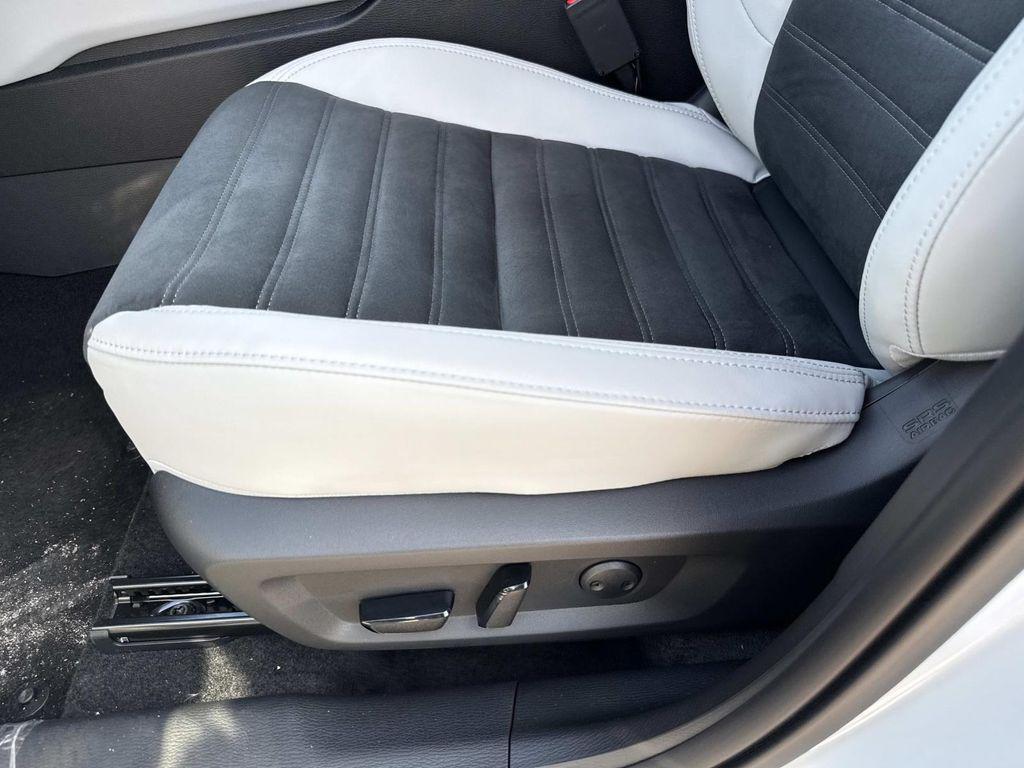 new 2026 Mitsubishi Outlander car, priced at $37,875