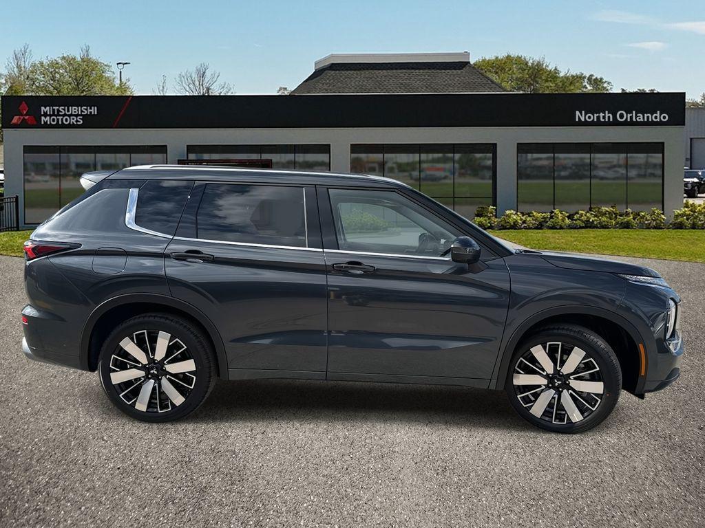 new 2026 Mitsubishi Outlander car, priced at $36,235