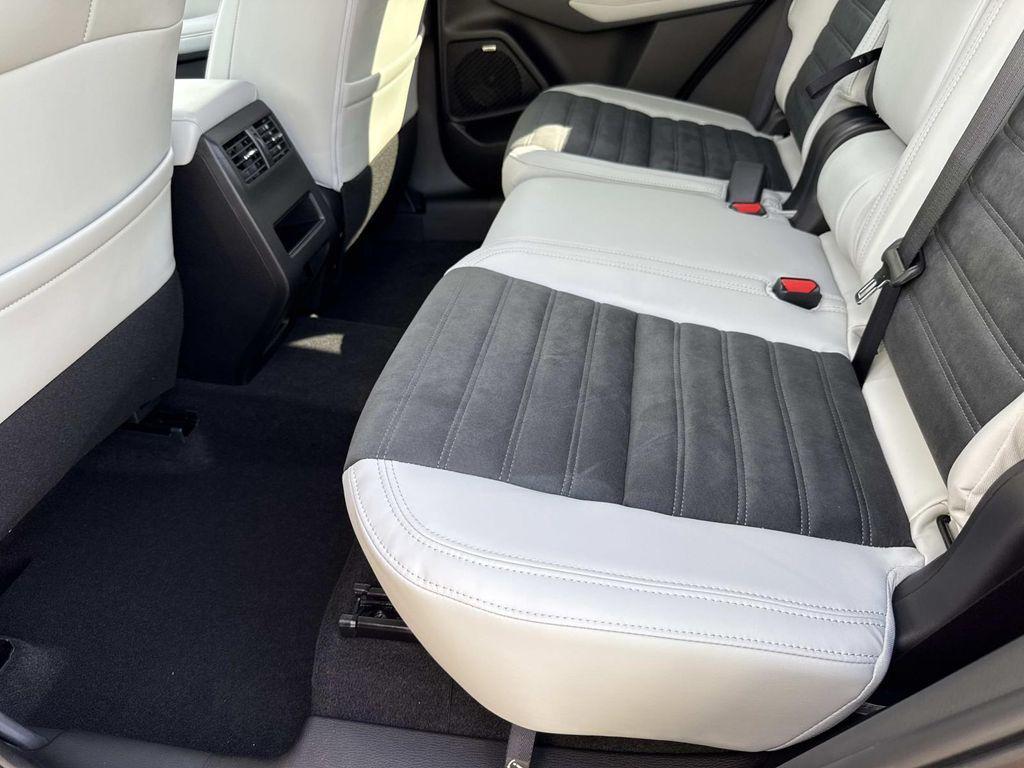 new 2025 Mitsubishi Outlander car, priced at $36,595