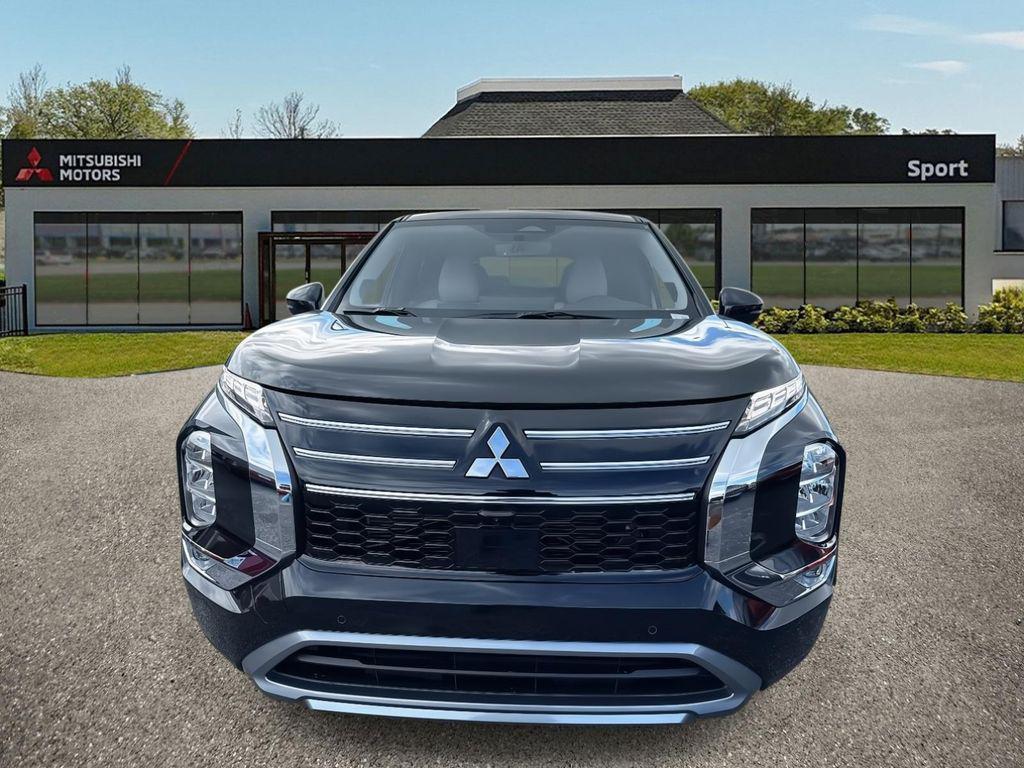 new 2025 Mitsubishi Outlander car, priced at $31,765