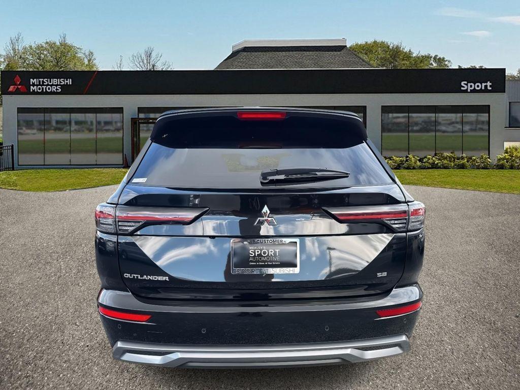 new 2025 Mitsubishi Outlander car, priced at $31,765