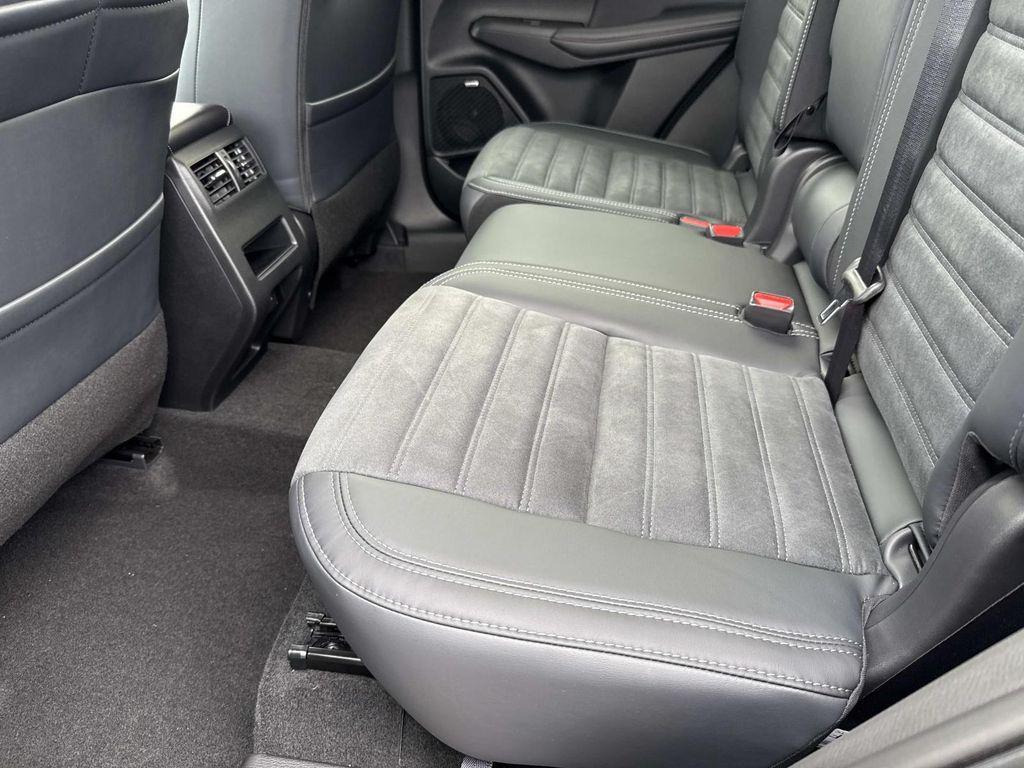 new 2025 Mitsubishi Outlander car, priced at $36,595