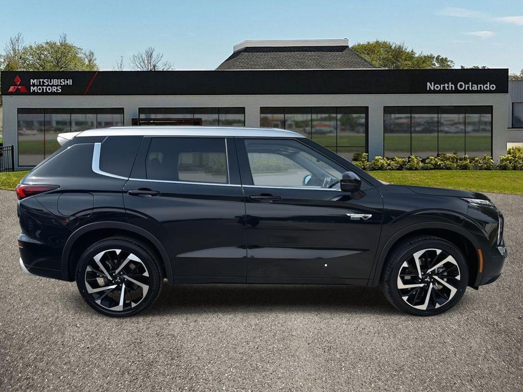 new 2025 Mitsubishi Outlander PHEV car, priced at $52,675