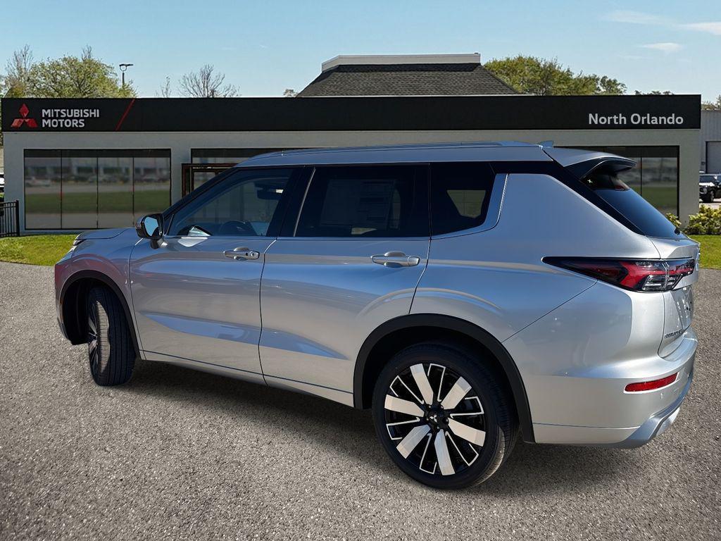 new 2026 Mitsubishi Outlander car, priced at $36,235