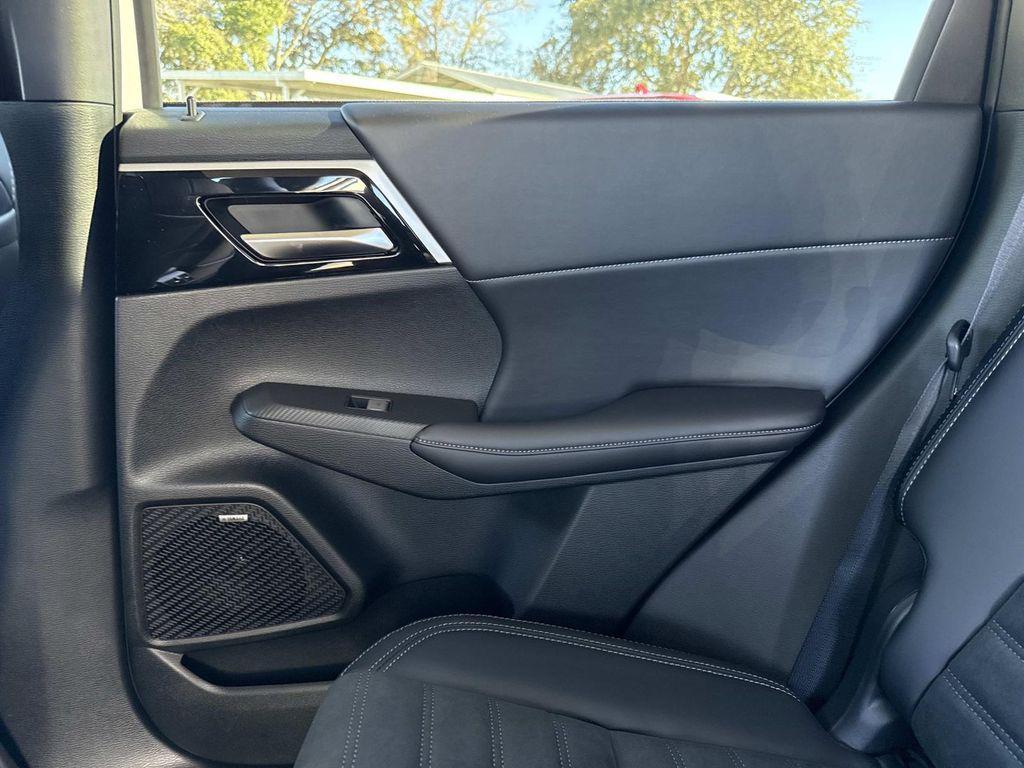 new 2026 Mitsubishi Outlander car, priced at $38,584