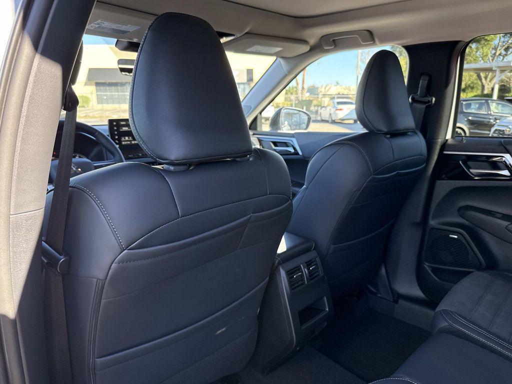 new 2026 Mitsubishi Outlander car, priced at $38,584