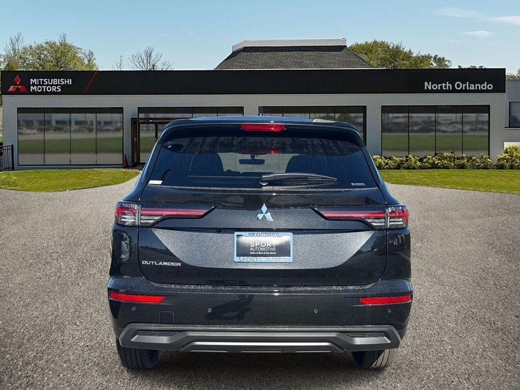 new 2025 Mitsubishi Outlander car, priced at $33,290