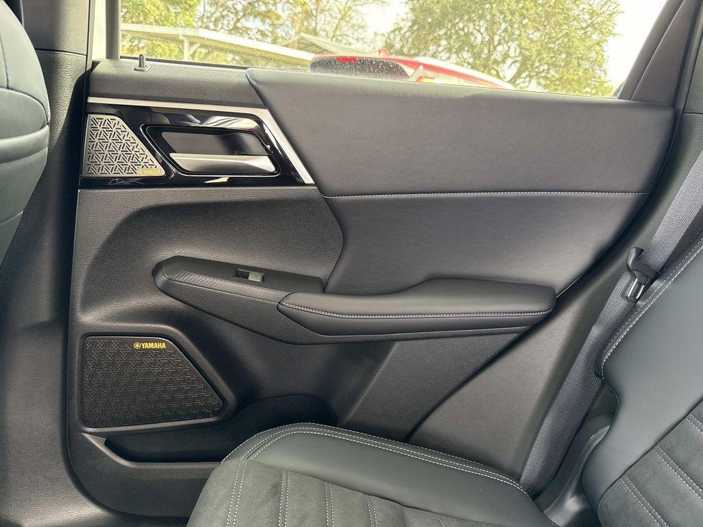 new 2026 Mitsubishi Outlander car, priced at $41,175