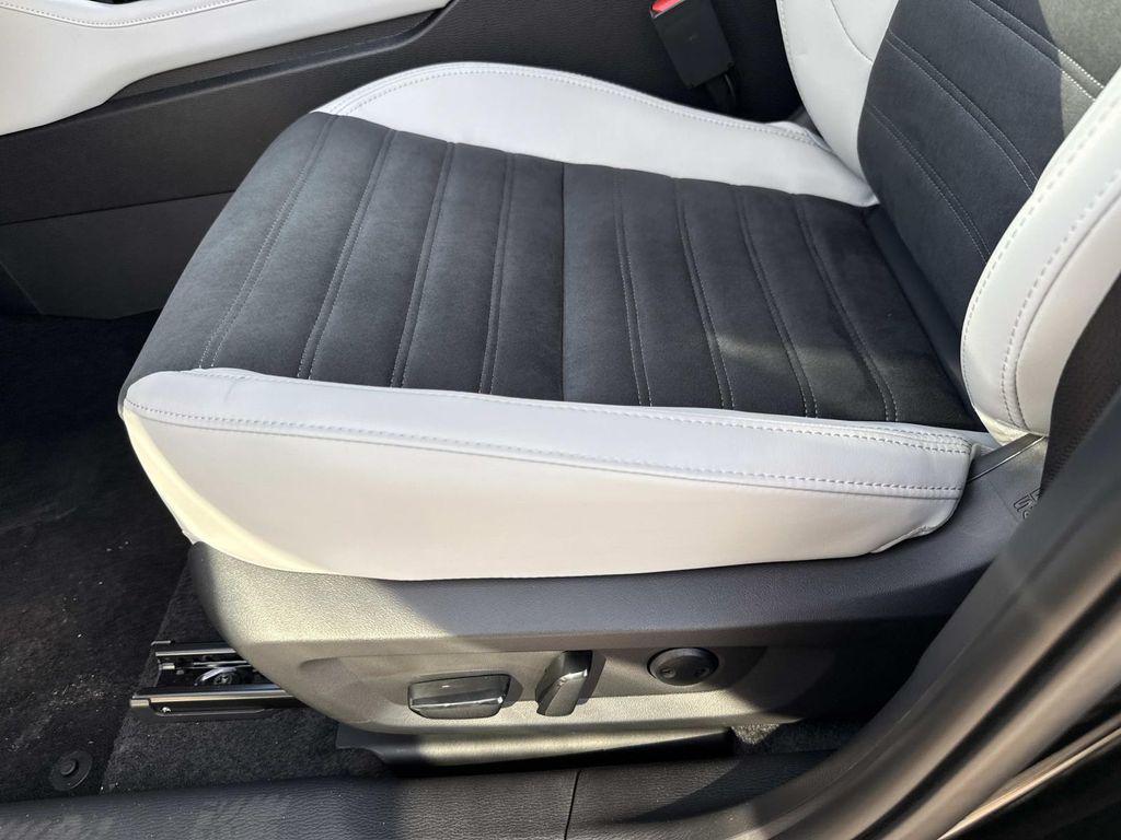 new 2026 Mitsubishi Outlander car, priced at $41,175