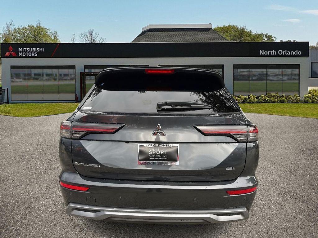 new 2025 Mitsubishi Outlander car, priced at $44,505