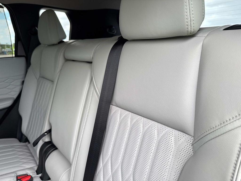 new 2025 Mitsubishi Outlander car, priced at $41,650