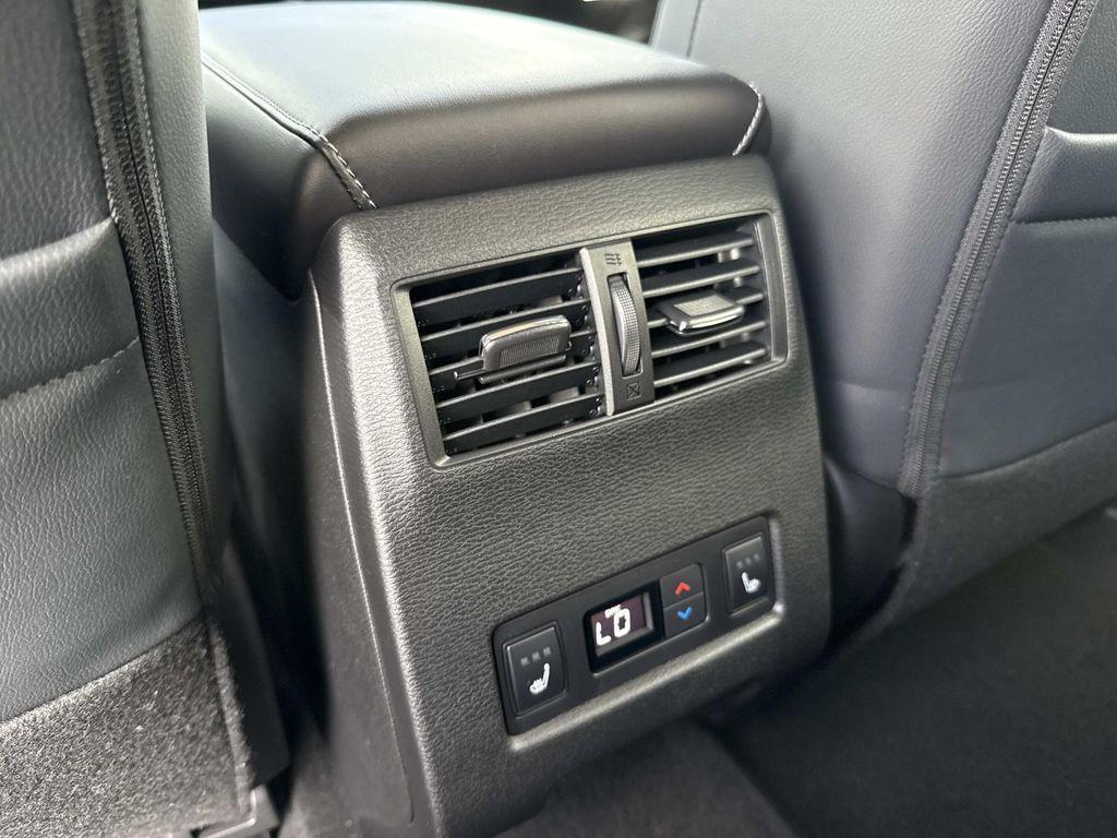 new 2025 Mitsubishi Outlander car, priced at $41,495