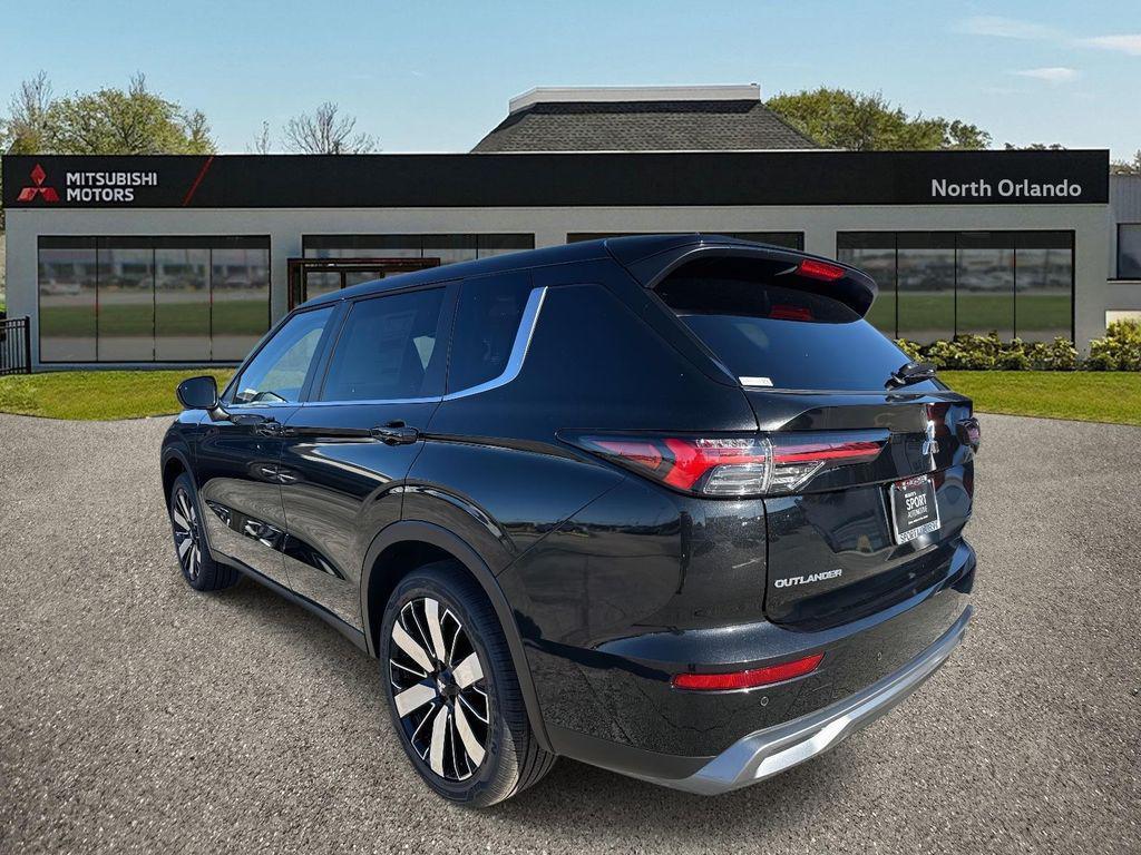 new 2025 Mitsubishi Outlander car, priced at $41,840