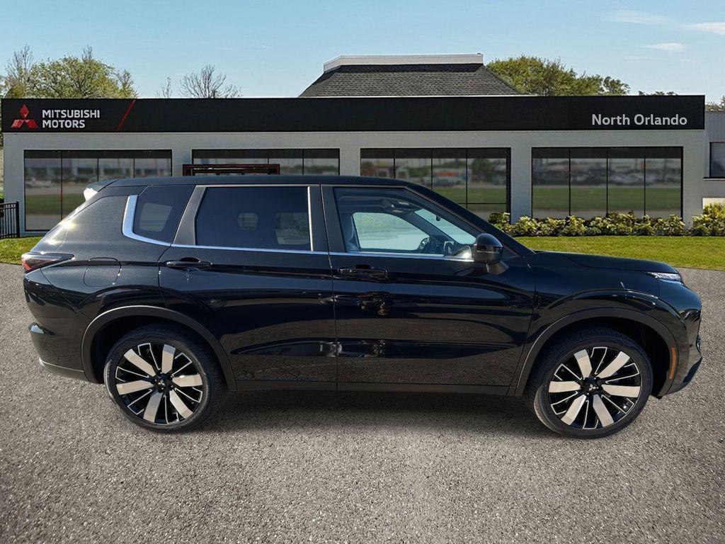 new 2025 Mitsubishi Outlander car, priced at $41,840