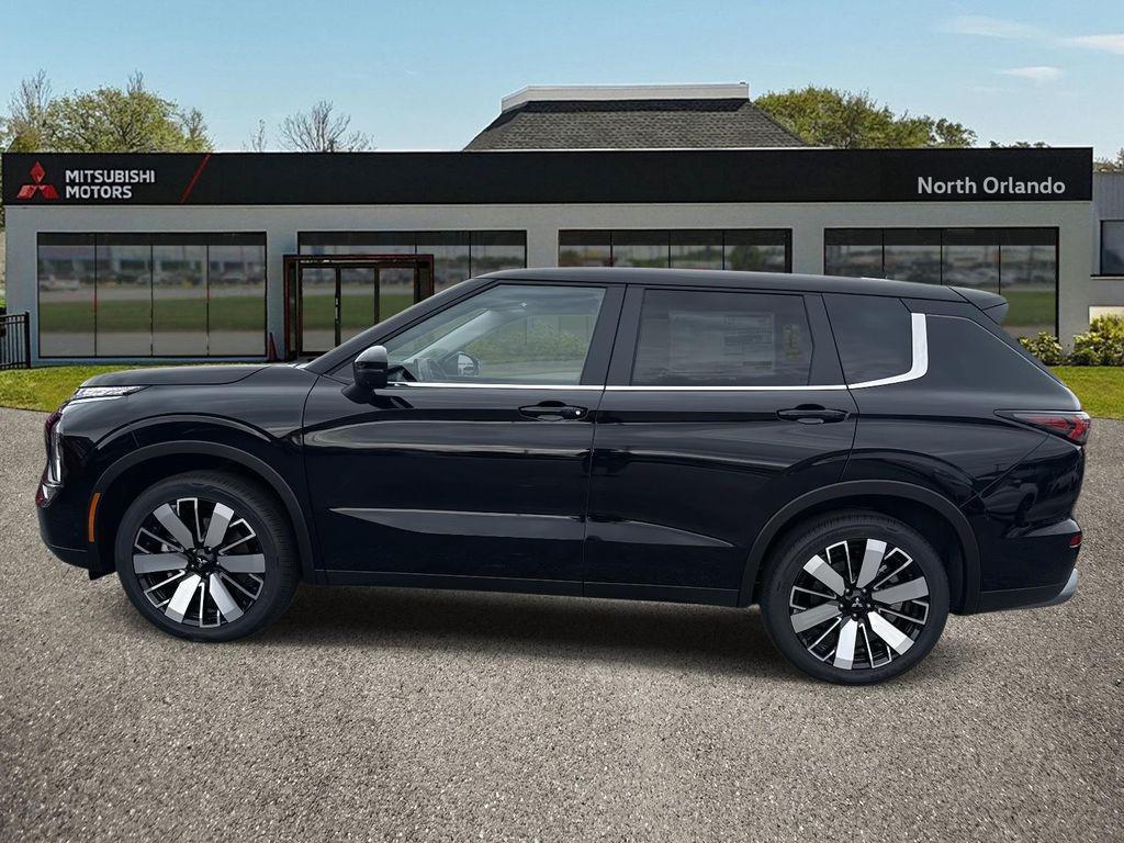 new 2025 Mitsubishi Outlander car, priced at $35,970
