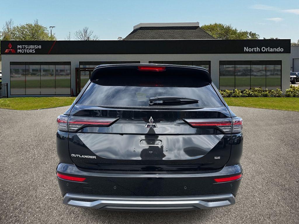 new 2026 Mitsubishi Outlander car, priced at $35,840