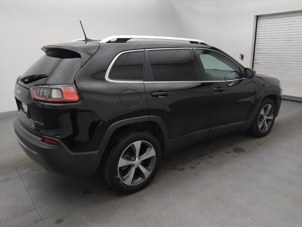 used 2019 Jeep Cherokee car, priced at $17,995