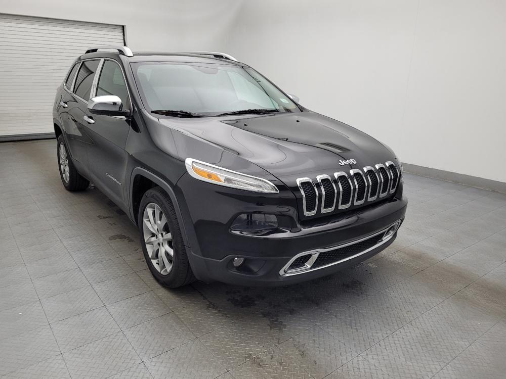 used 2018 Jeep Cherokee car, priced at $15,895