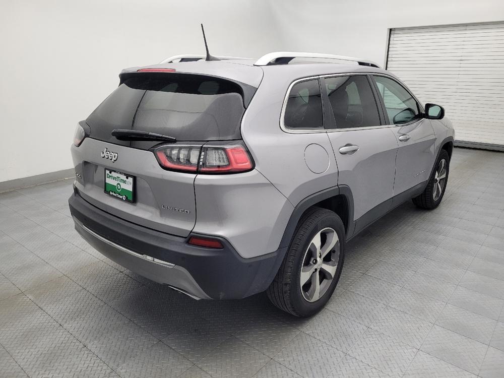used 2021 Jeep Cherokee car, priced at $26,495