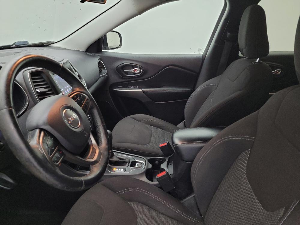 used 2019 Jeep Cherokee car, priced at $16,695