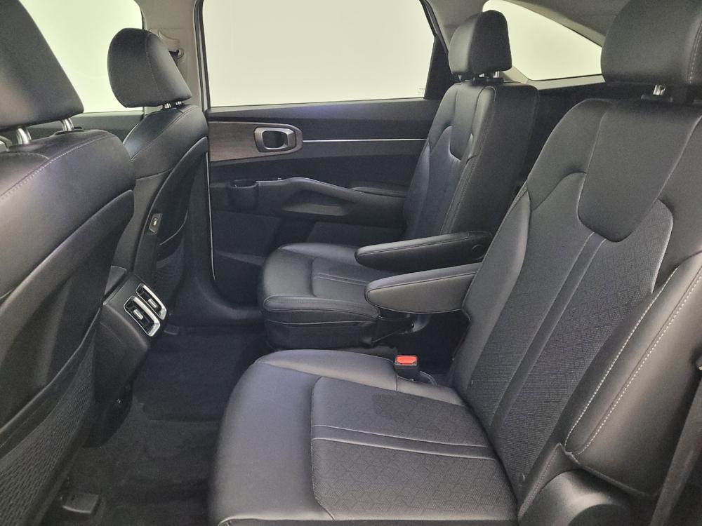 used 2022 Kia Sorento car, priced at $29,895