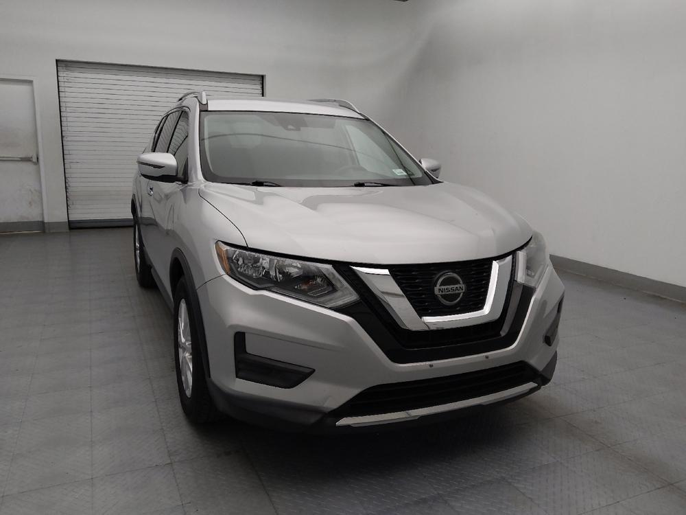 used 2019 Nissan Rogue car, priced at $17,595