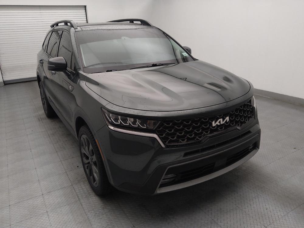 used 2022 Kia Sorento car, priced at $28,395
