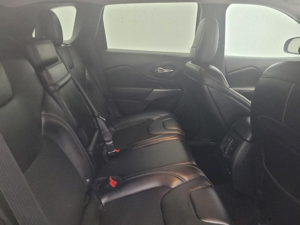 used 2019 Jeep Cherokee car, priced at $18,295