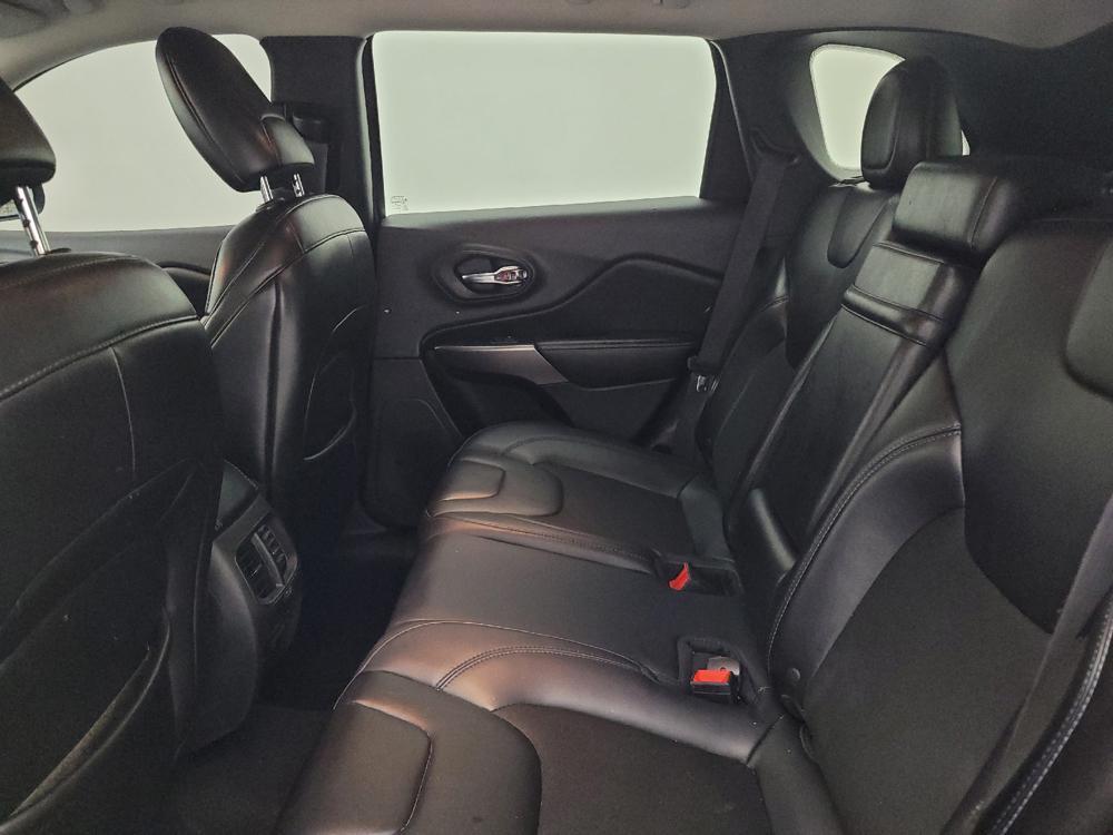 used 2019 Jeep Cherokee car, priced at $18,195
