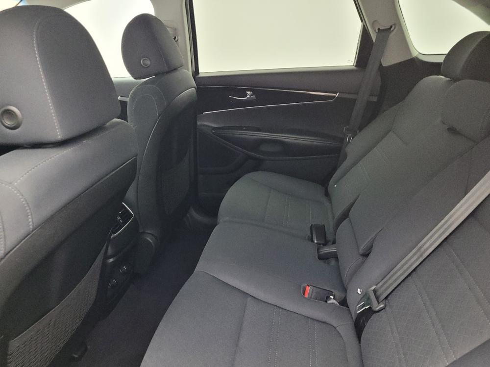 used 2019 Kia Sorento car, priced at $16,895