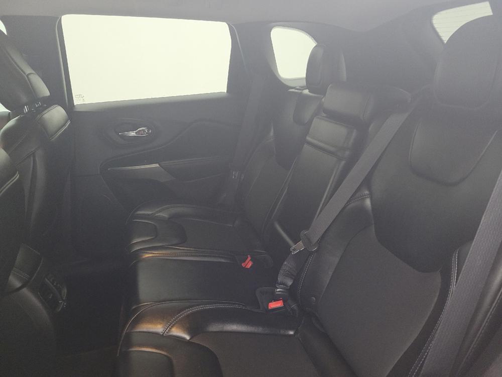 used 2019 Jeep Cherokee car, priced at $18,795