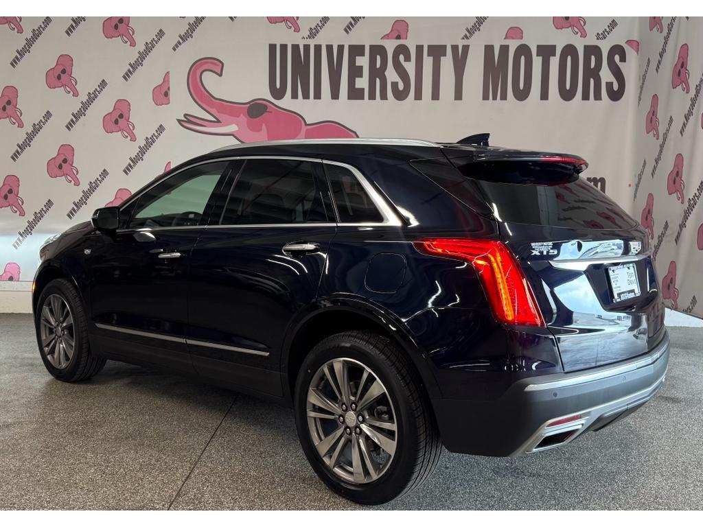 used 2021 Cadillac XT5 car, priced at $26,829