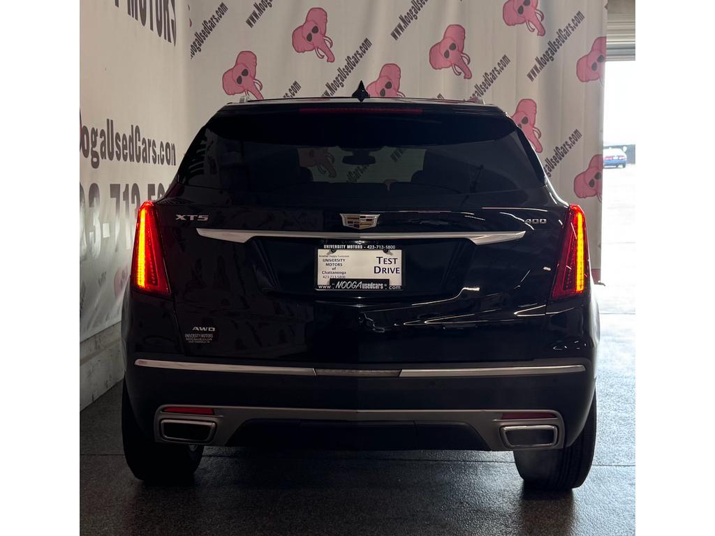 used 2021 Cadillac XT5 car, priced at $25,428